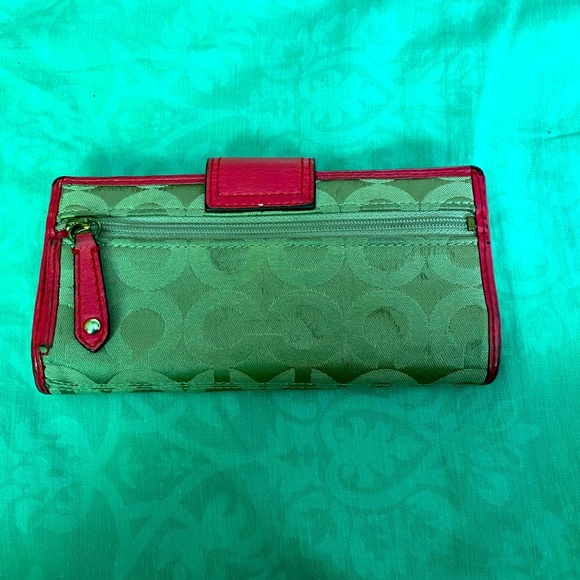 Authentic Coach Mini Wallet - Picture 2 of 7